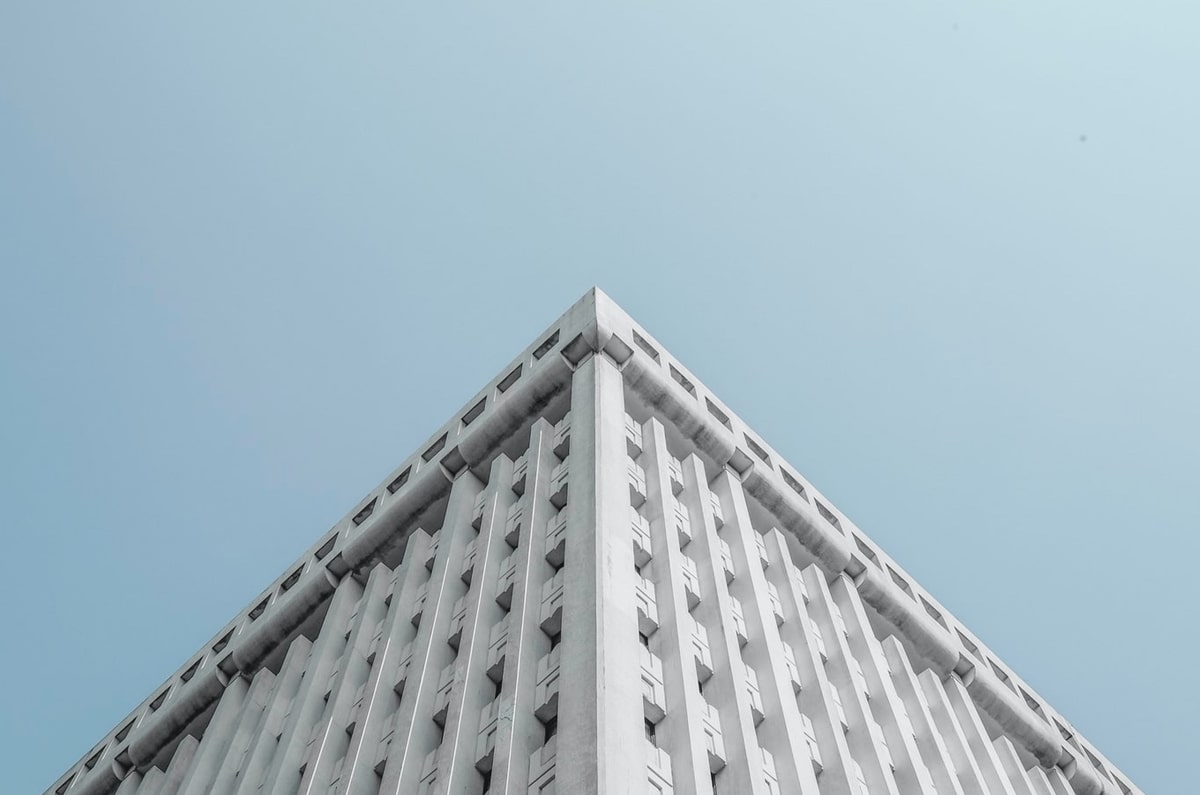 青岛海关查获爆炸式铆钉1.8万个