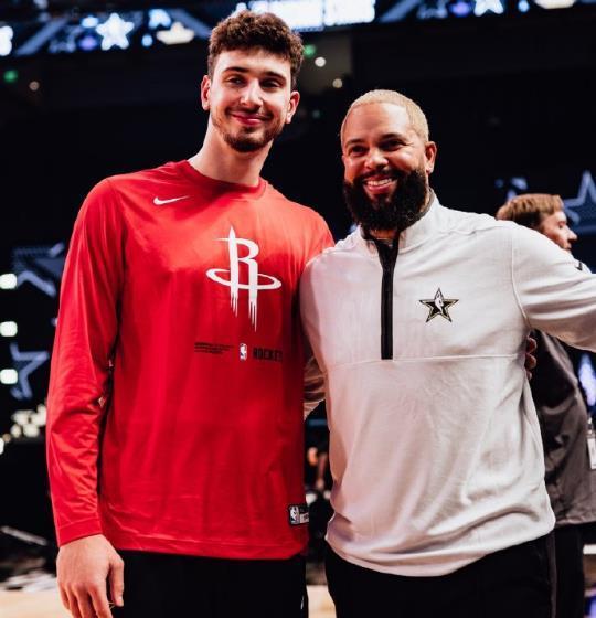 场均13分钟，砍6+5+1！火箭为明星阵容拒签第4中锋？失去才知可贵